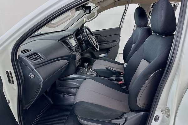 2022 Mitsubishi TRITON GLX (4x4) MR MY22 4X4