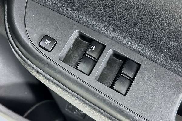 2022 Mitsubishi TRITON GLX-R (4x2) MR MY22 4x2