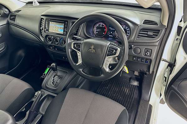 2022 Mitsubishi TRITON GLX (4x4) MR MY22 4X4