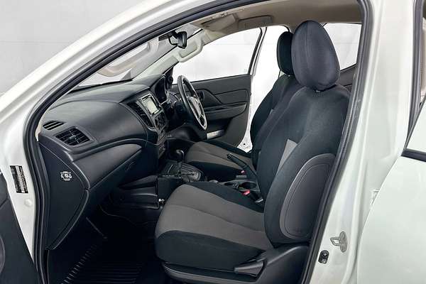 2022 Mitsubishi TRITON GLX (4x4) MR MY22 4X4