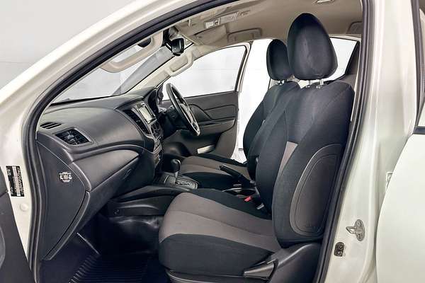 2022 Mitsubishi TRITON GLX (4x4) MR MY22 4X4