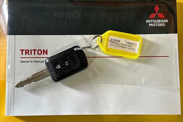 2022 Mitsubishi TRITON GLX (4x4) MR MY22 4X4