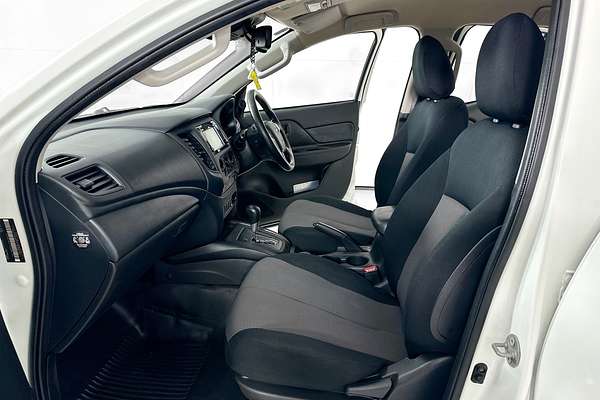 2022 Mitsubishi TRITON GLX (4x4) MR MY22 4X4