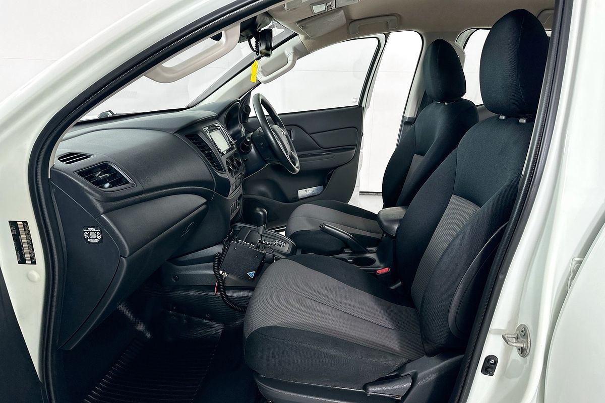 2022 Mitsubishi TRITON GLX (4x4) MR MY22 4X4