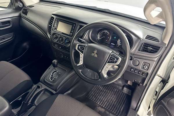 2022 Mitsubishi TRITON GLX (4x2) MR MY22 4x2