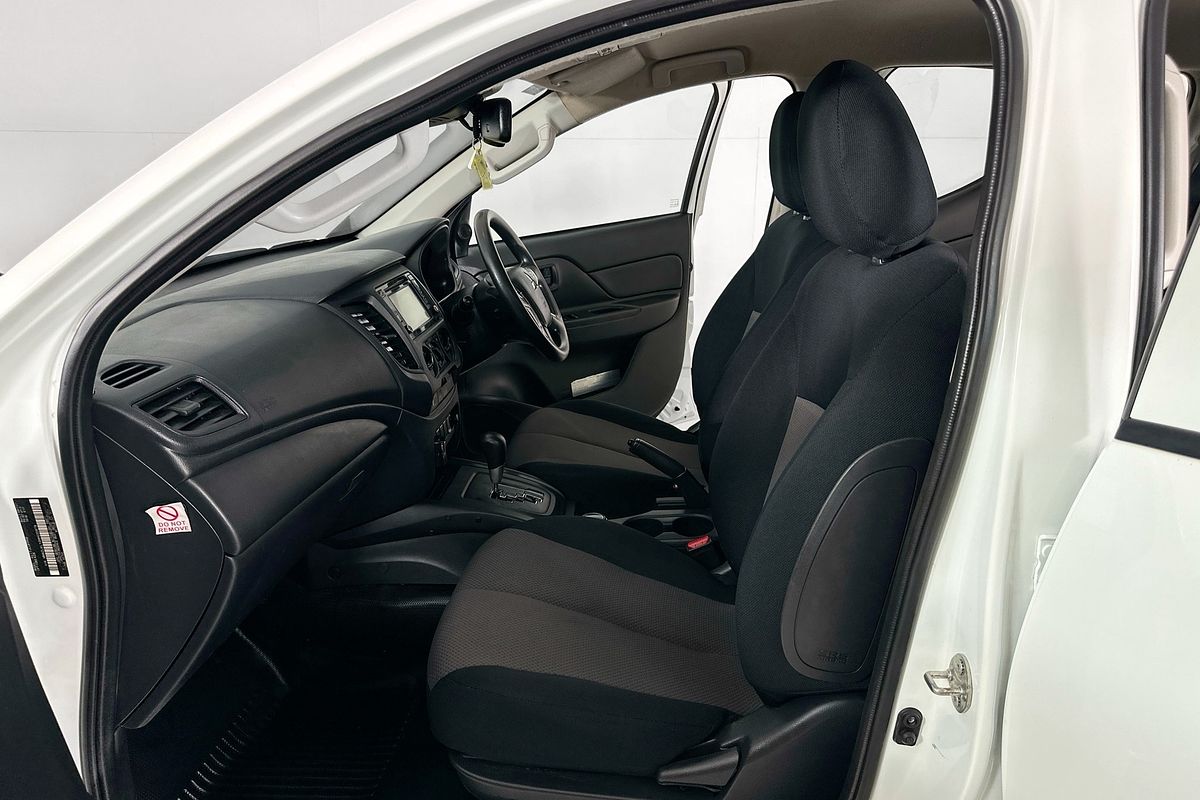 2022 Mitsubishi TRITON GLX (4x4) MR MY22 4X4