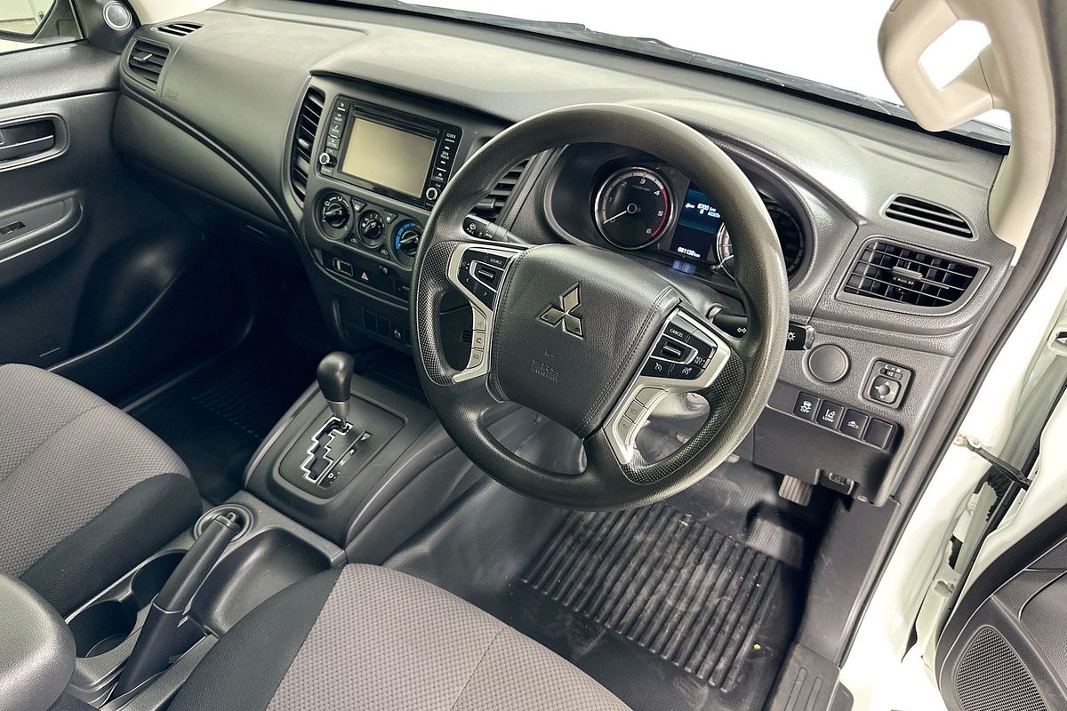 2022 Mitsubishi TRITON GLX (4x2) MR MY22 4x2