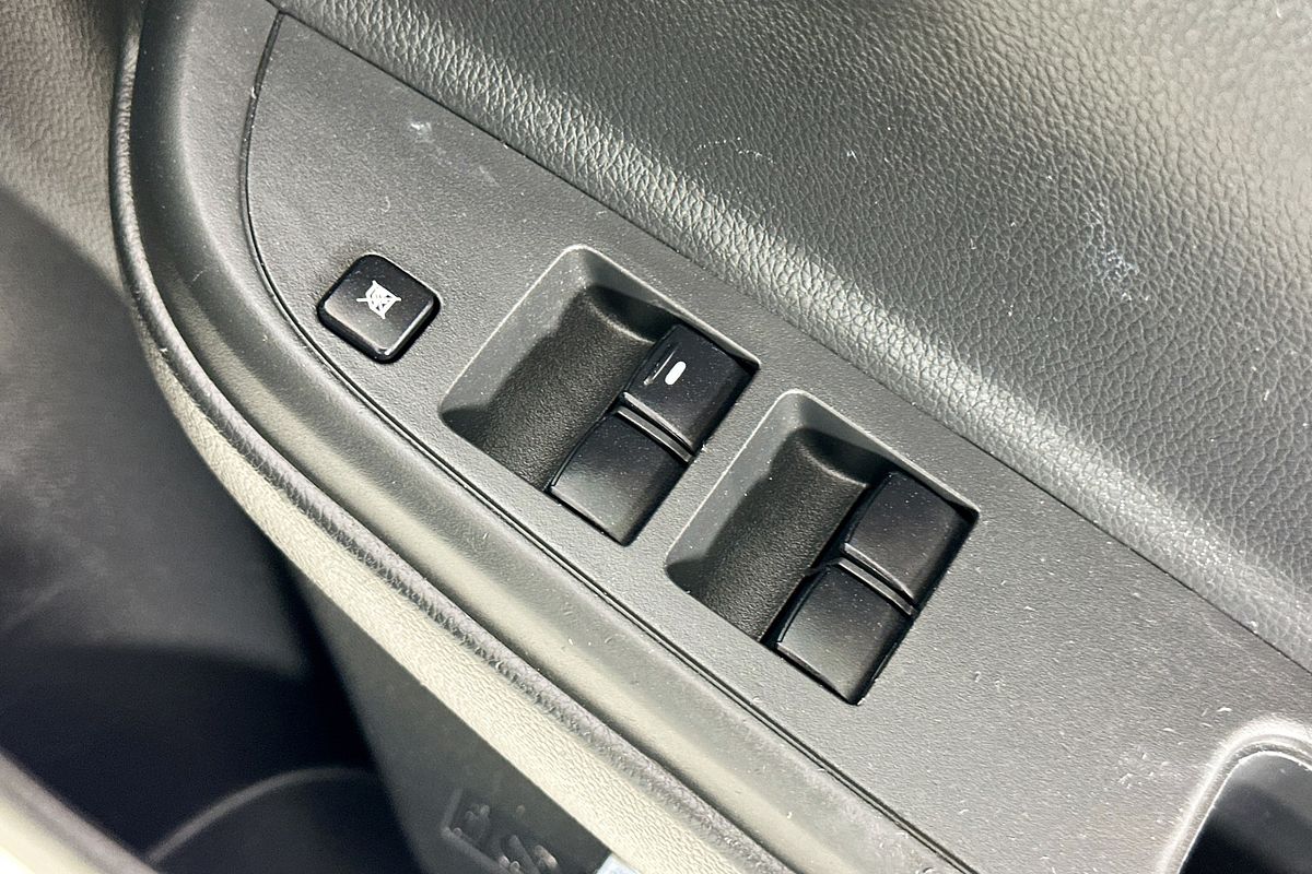 2021 Mitsubishi TRITON GLX (4x4) MR MY22 4X4