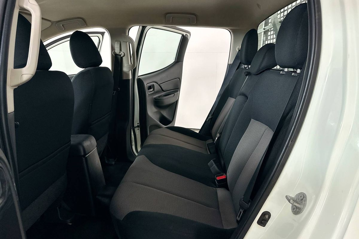 2022 Mitsubishi TRITON GLX (4x4) MR MY22 4X4