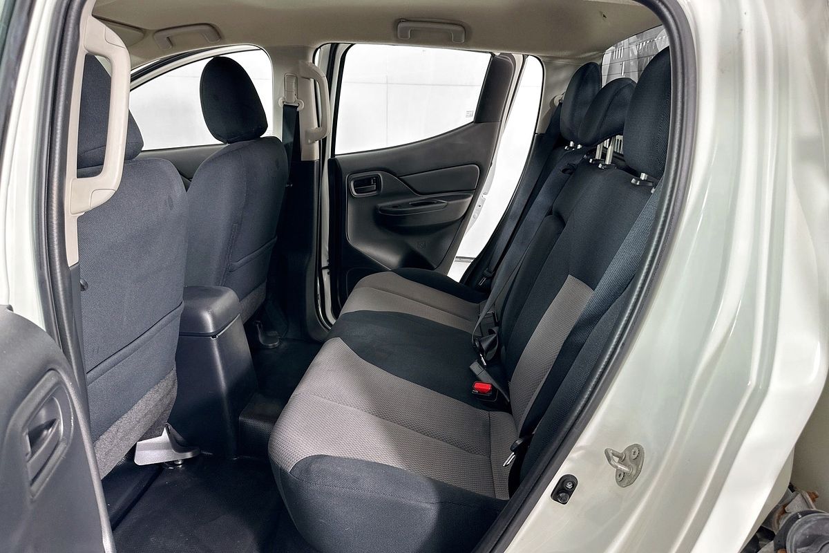 2022 Mitsubishi TRITON GLX (4x4) MR MY22 4X4