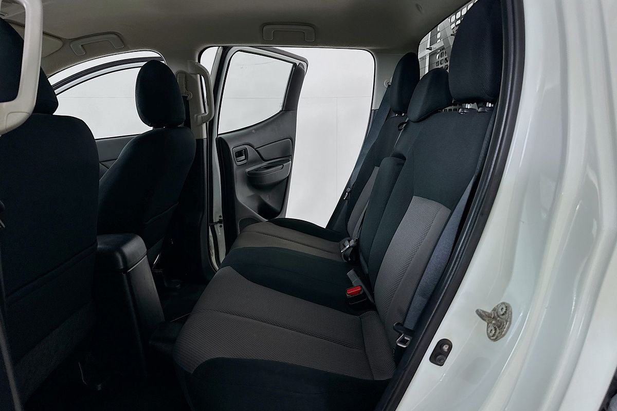 2021 Mitsubishi TRITON GLX (4x4) MR MY21 4X4