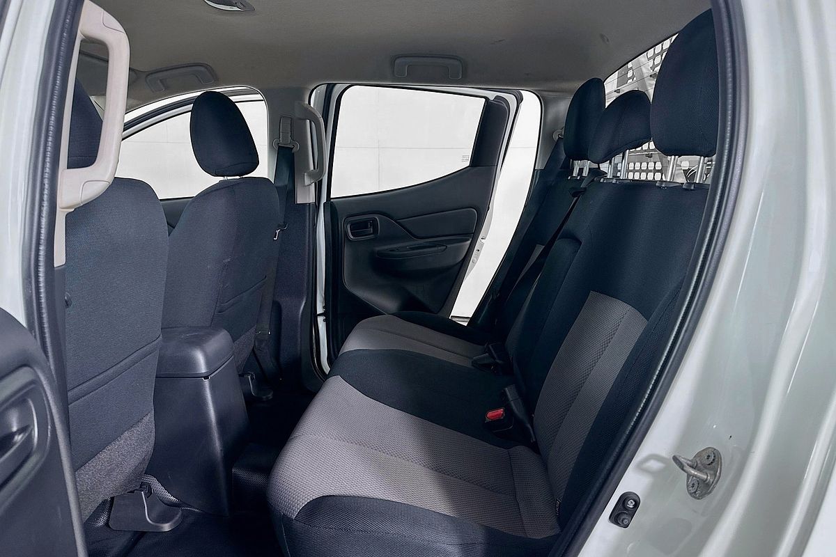 2022 Mitsubishi TRITON GLX (4x4) MR MY22 4X4