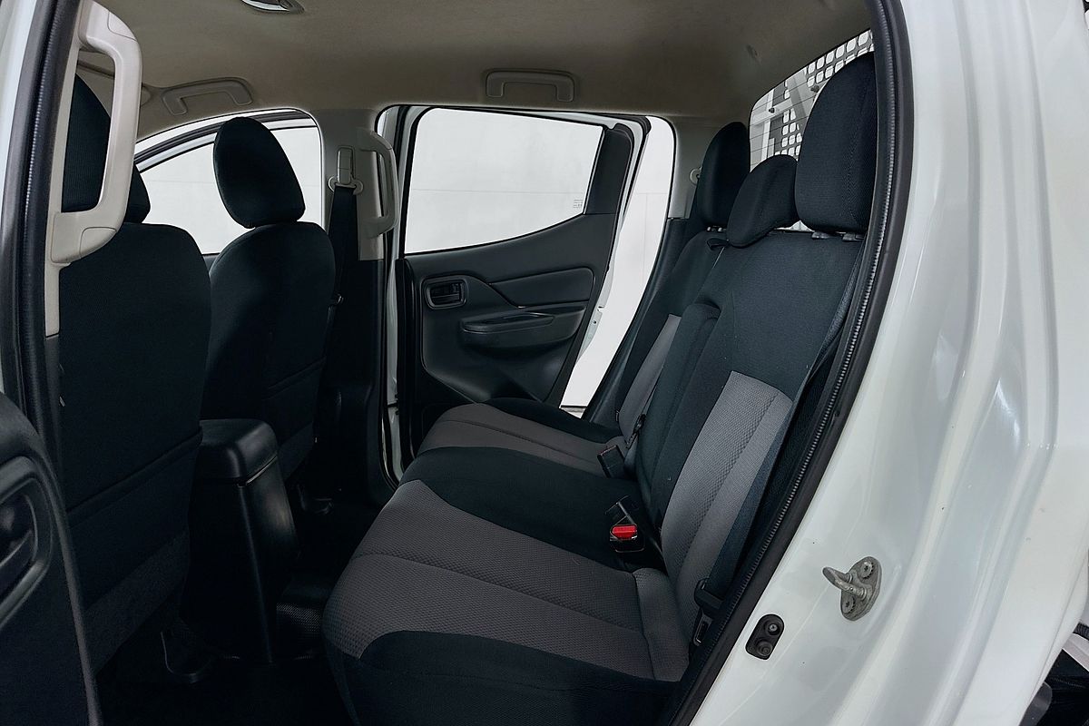 2022 Mitsubishi TRITON GLX (4x4) MR MY22 4X4