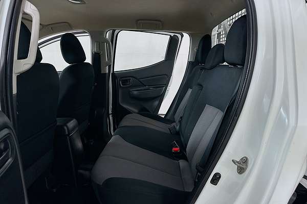 2022 Mitsubishi TRITON GLX (4x4) MR MY22 4X4