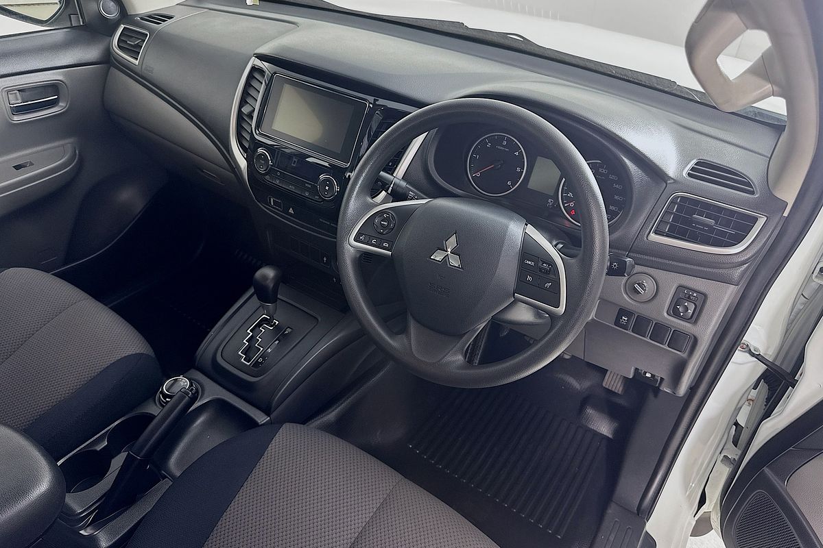 2017 Mitsubishi TRITON GLX PLUS (4x4) MQ MY17 4X4