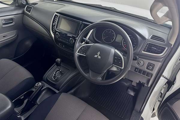 2017 Mitsubishi TRITON GLX PLUS (4x4) MQ MY17 4X4