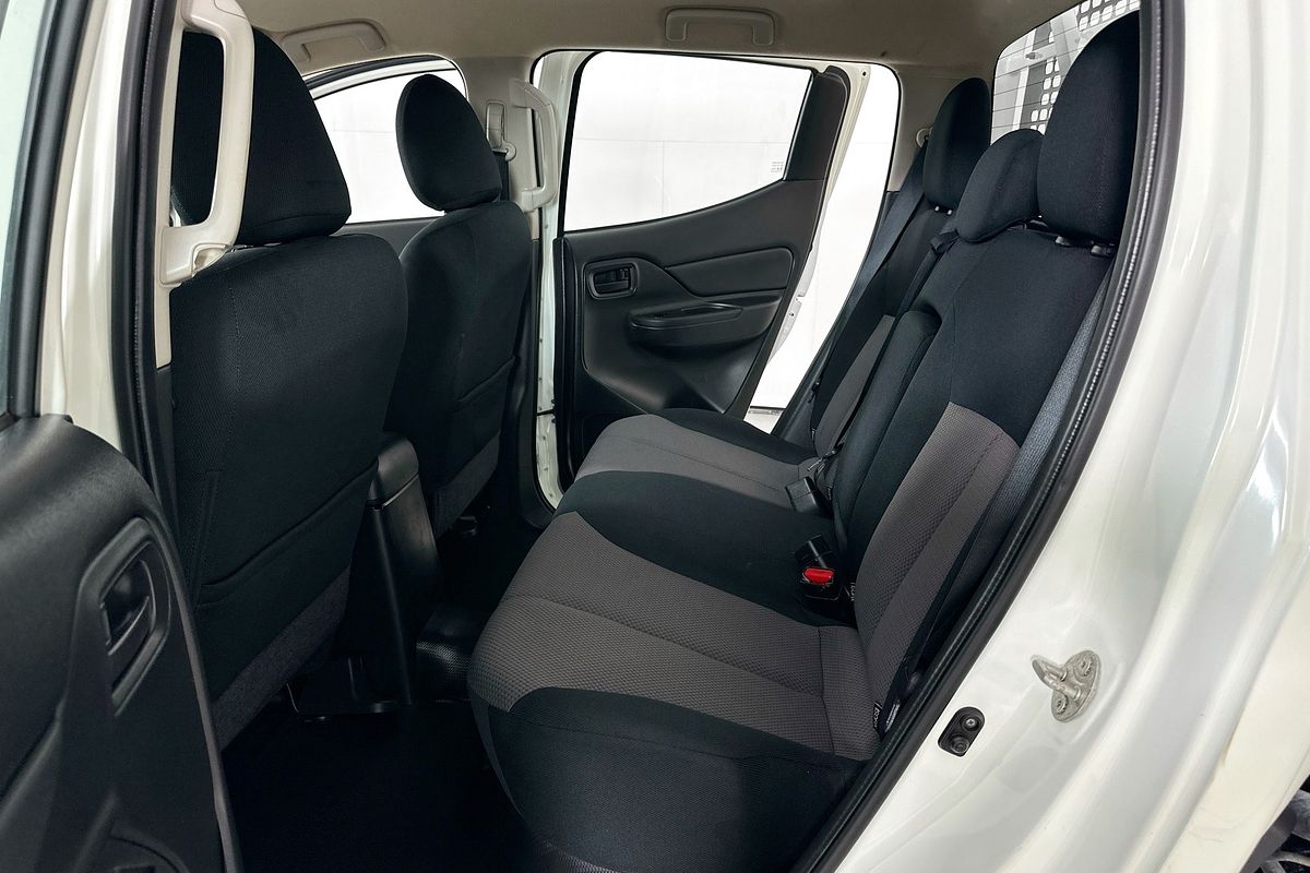 2022 Mitsubishi TRITON GLX (4x4) MR MY22 4X4