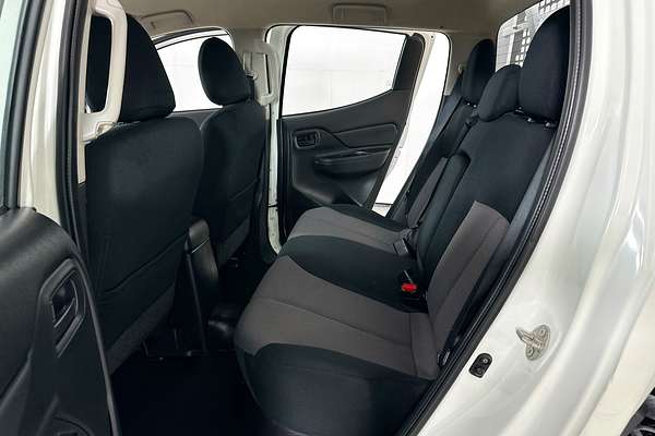 2022 Mitsubishi TRITON GLX (4x4) MR MY22 4X4