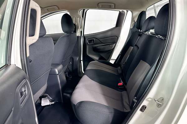 2022 Mitsubishi TRITON GLX (4x4) MR MY22 4X4