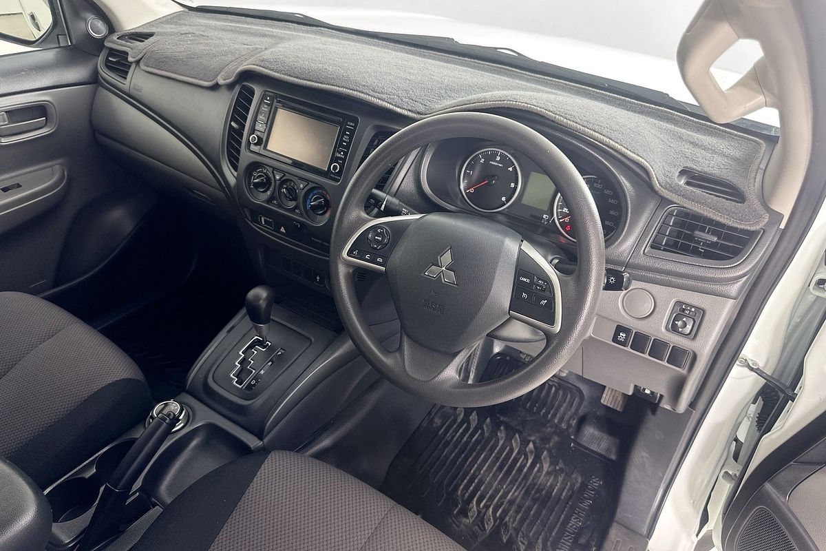 2017 Mitsubishi TRITON GLX (4x4) MQ MY17 4X4