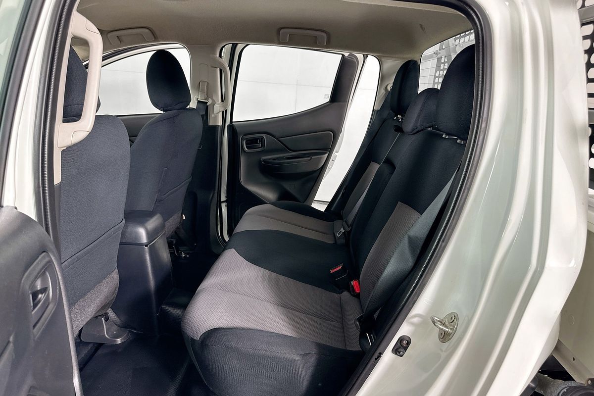 2022 Mitsubishi TRITON GLX (4x4) MR MY22 4X4