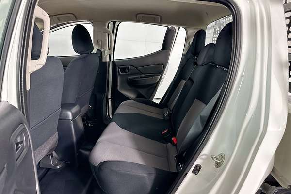 2022 Mitsubishi TRITON GLX (4x4) MR MY22 4X4