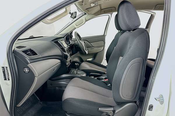 2017 Mitsubishi TRITON GLX PLUS (4x4) MQ MY17 4X4