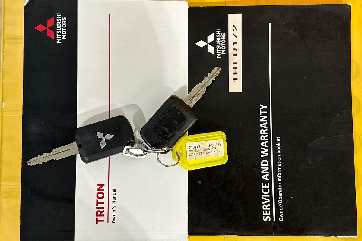 2022 Mitsubishi TRITON GLX (4x4) MR MY22 4X4