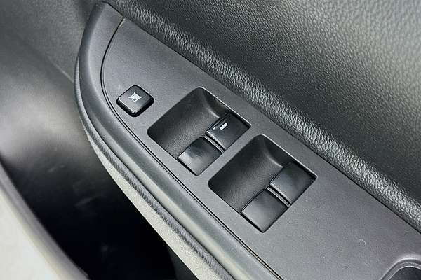 2020 Mitsubishi TRITON GLX ADAS (4x2) MR MY21 4x2
