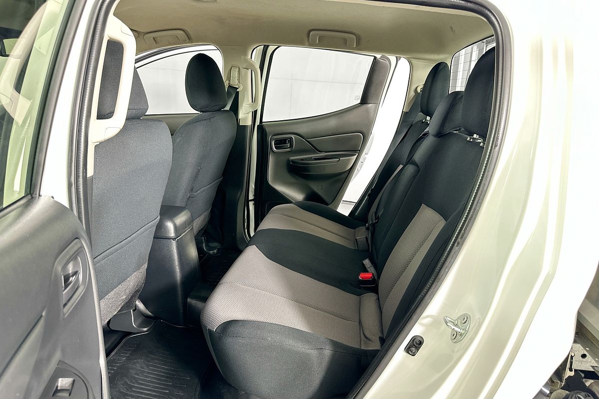 2022 Mitsubishi TRITON GLX (4x4) MR MY22 4X4