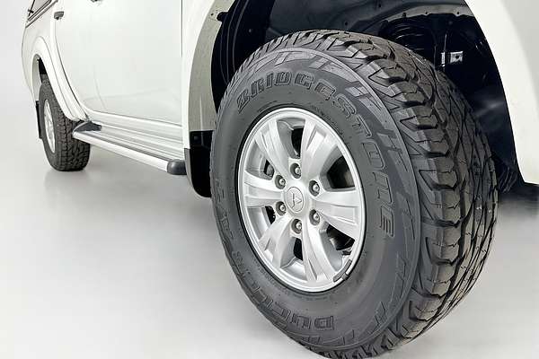 2014 Mitsubishi Triton GLX MN 4X4