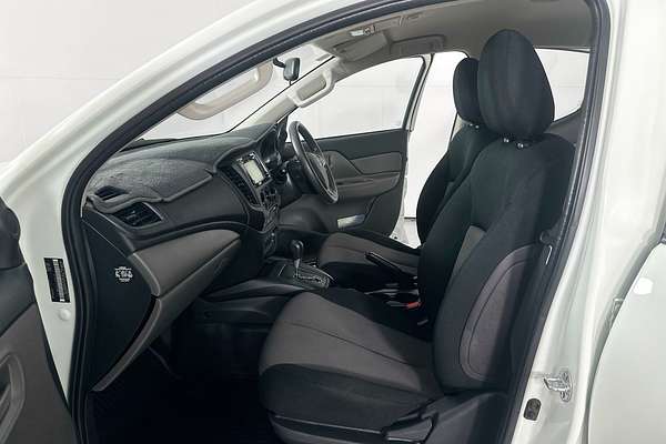 2017 Mitsubishi TRITON GLX (4x4) MQ MY17 4X4