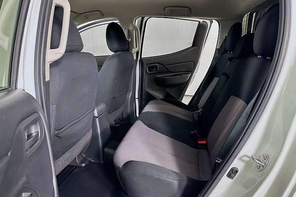 2020 Mitsubishi TRITON GLX ADAS (4x2) MR MY21 4x2