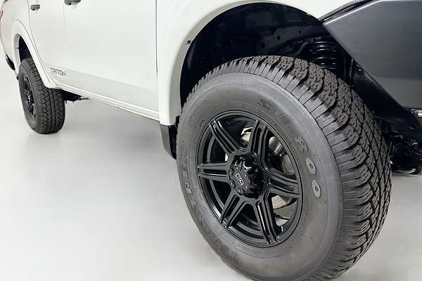 2017 Mitsubishi TRITON GLX (4x4) MQ MY17 4X4