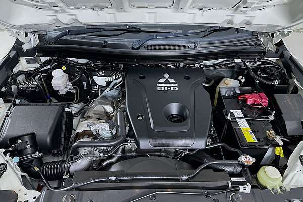 2022 Mitsubishi TRITON GLX+ (4x4) MR MY22 4X4