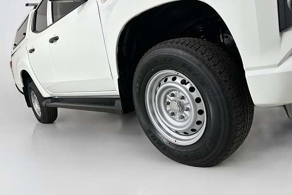 2023 Mitsubishi TRITON GLX (4x2) MR MY23 REAR WHEEL DRIVE