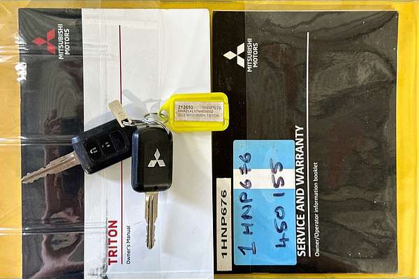 2022 Mitsubishi TRITON GLX (4x4) MR MY22 4X4