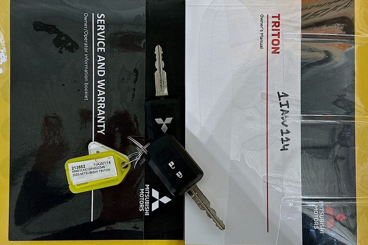 2023 Mitsubishi TRITON GLX (4x2) MR MY23 REAR WHEEL DRIVE
