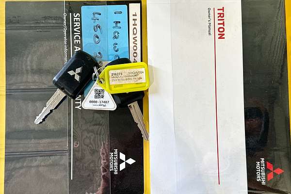 2022 Mitsubishi TRITON GLX (4x4) MR MY22 4X4