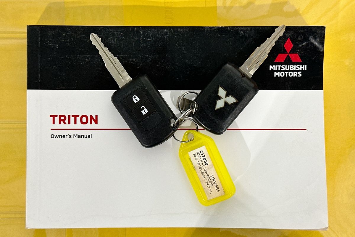 2022 Mitsubishi TRITON GLX+ (4x4) MR MY22 4X4