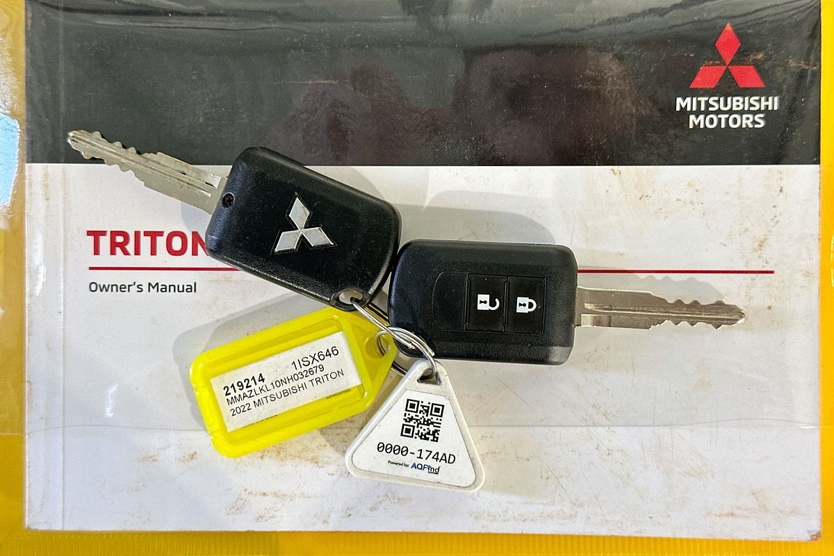 2022 Mitsubishi TRITON GLX (4x4) MR MY22 4X4