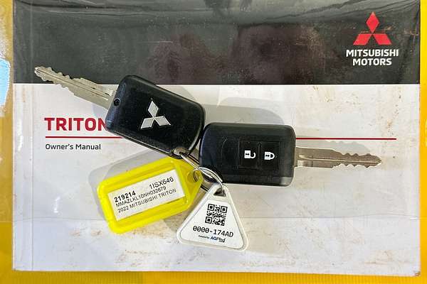 2022 Mitsubishi TRITON GLX (4x4) MR MY22 4X4