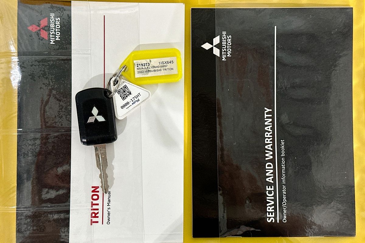 2022 Mitsubishi TRITON GLX+ (4x4) MR MY22 4X4