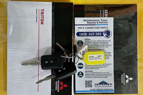 2023 Mitsubishi TRITON GLX (4x2) MR MY23 REAR WHEEL DRIVE