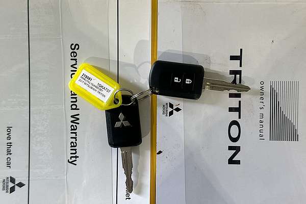 2017 Mitsubishi TRITON GLX (4x4) MQ MY17 4X4