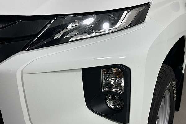 2022 Mitsubishi Triton GLX MR Rear Wheel Drive