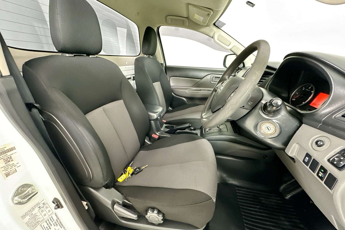 2017 Mitsubishi TRITON GLX MQ MY17 REAR WHEEL DRIVE
