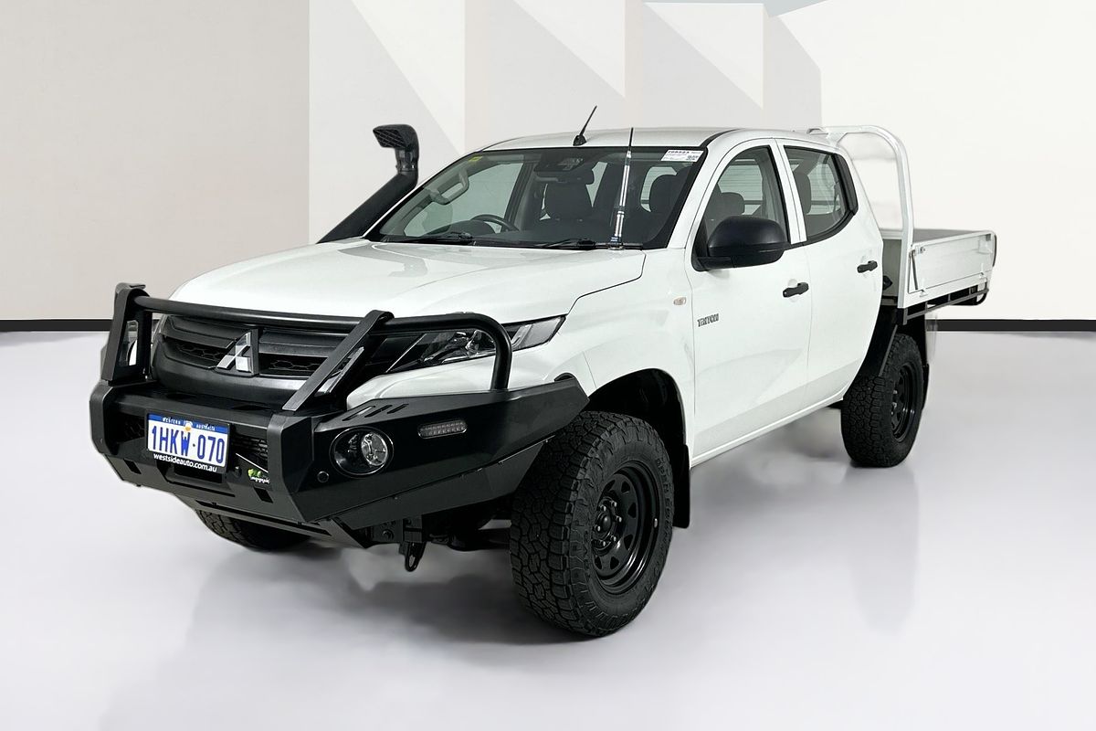2021 Mitsubishi Triton GLX MR 4X4