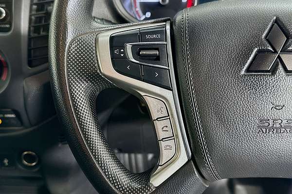 2022 Mitsubishi TRITON GLX (4x4) MR MY22 4X4