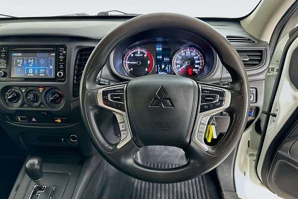 2022 Mitsubishi TRITON GLX (4x4) MR MY22 4X4